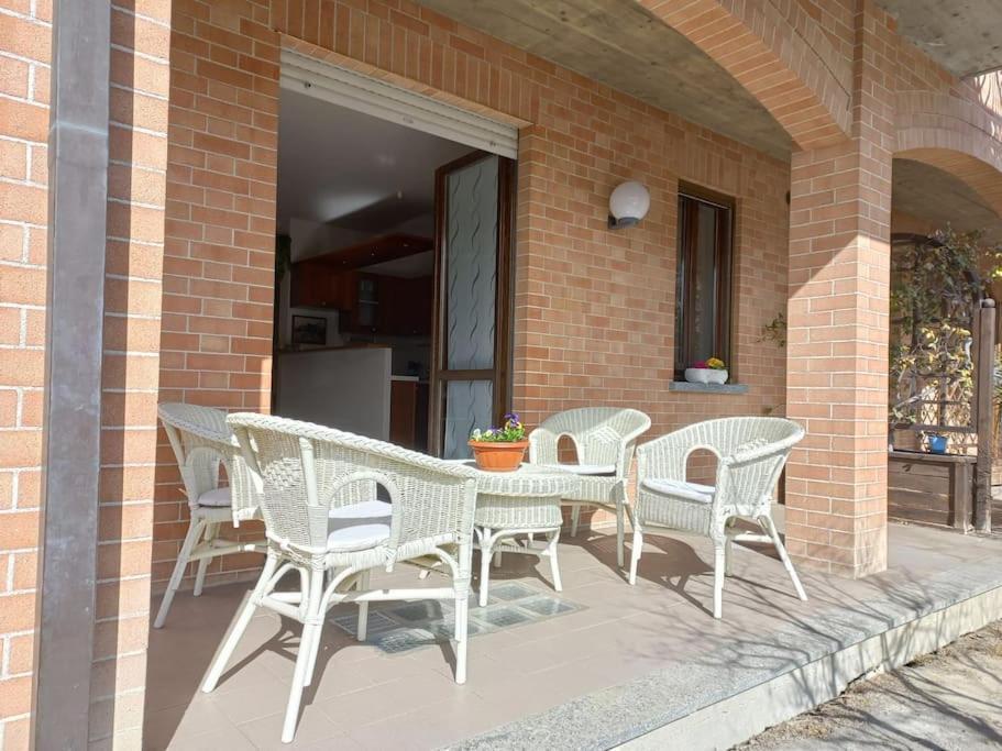 Apartamento Casa Carlino Santo Stefano Belbo Exterior foto